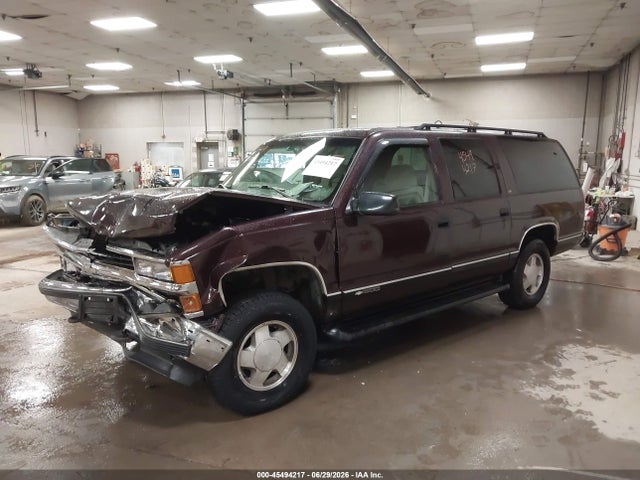 Продажа на аукционе авто 1997 Chevrolet Suburban 1500, vin: 3GNFK16R6VG153279, номер лота: 45494217