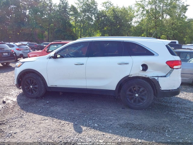 2016 Kia Sorento 3.3l Lx მანქანა იყიდება აუქციონზე, vin: 5XYPGDA53GG180509, აუქციონის ნომერი: 45494297