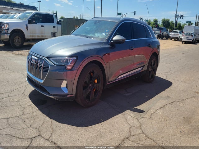 Audi E-tron Premium Plus 2019 WA1VAAGE1KB007017 Image 2