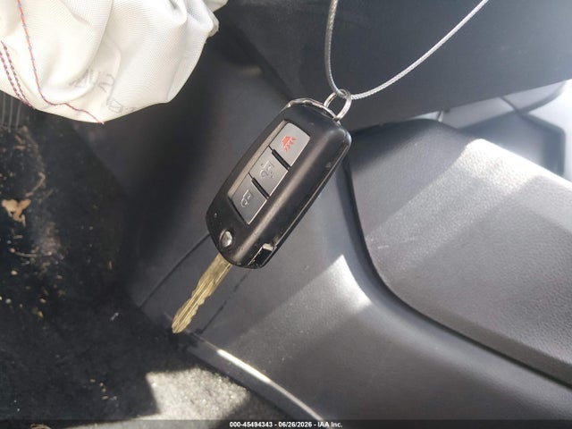 JN1BJ1AV5MW307997 Nissan Rogue Sport S Fwd Xtronic Cvt