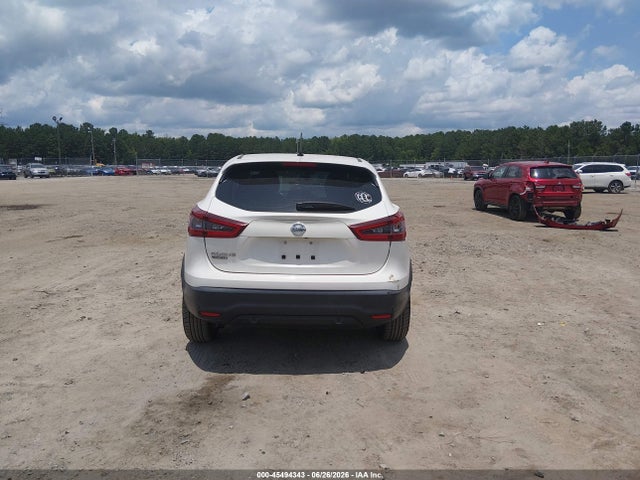 JN1BJ1AV5MW307997 Nissan Rogue Sport S Fwd Xtronic Cvt
