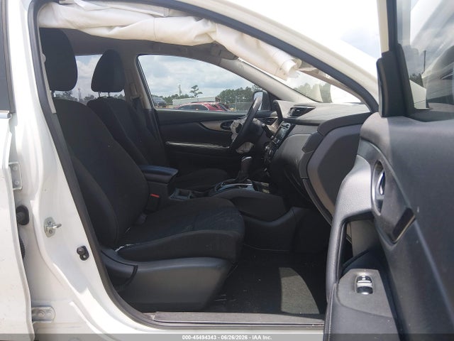 JN1BJ1AV5MW307997 Nissan Rogue Sport S Fwd Xtronic Cvt