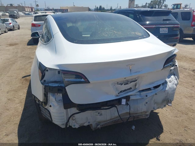 2020 Tesla Model 3 Standard Range Plus Rear-wheel Drive/standard Range Rear-wheel Drive მანქანა იყიდება აუქციონზე, vin: 5YJ3E1EA7LF803920, აუქციონის ნომერი: 45494359