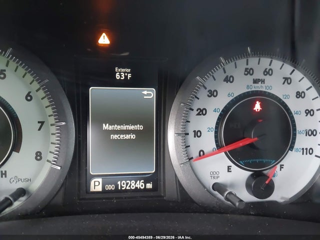 5TDXK3DC0FS541909 Toyota Sienna Se 8 Passenger