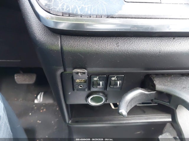 5TDXK3DC0FS541909 Toyota Sienna Se 8 Passenger