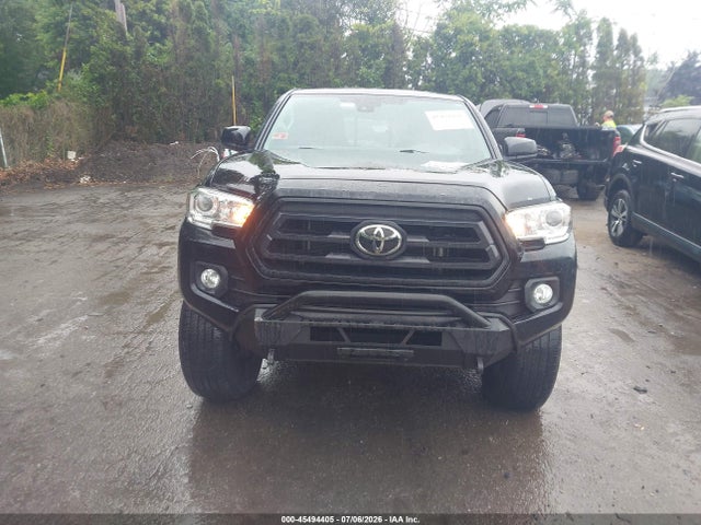 45494405 :رقم المزاد ، 3TYSZ5AN4MT020748 vin ، 2021 Toyota Tacoma Sr5 V6 مزاد بيع