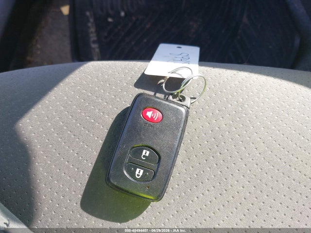 45494407 :رقم المزاد ، JTDKN3DU8B1420496 vin ، 2011 Toyota Prius Two مزاد بيع
