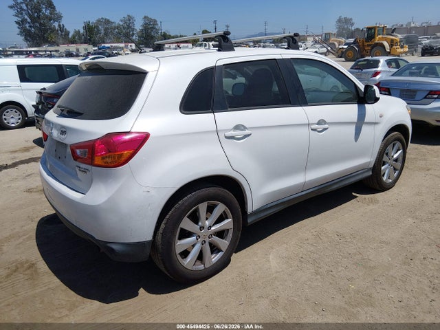 4A4AP3AU4EE025604 Mitsubishi Outlander Sport Es