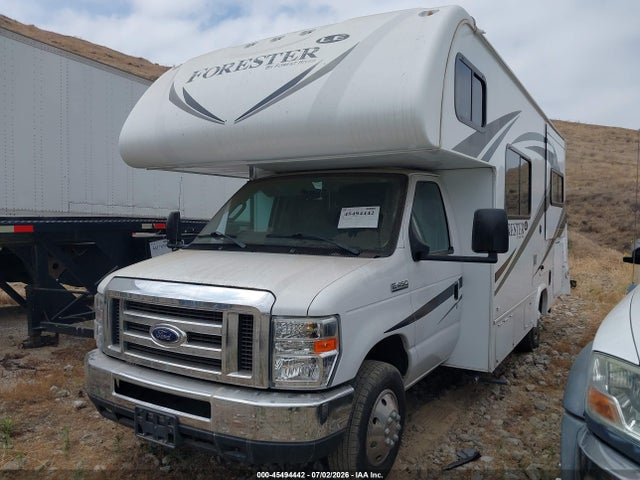Ford E-450 Cutaway 2017 1FDXE4FS9HDC07017 Image 2