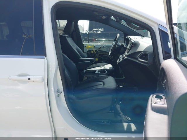 Aukcja sprzedaży 2026 Chrysler Pacifica Select, vin: 2C4RC1BG0TR196756, numer aukcji: 45494488