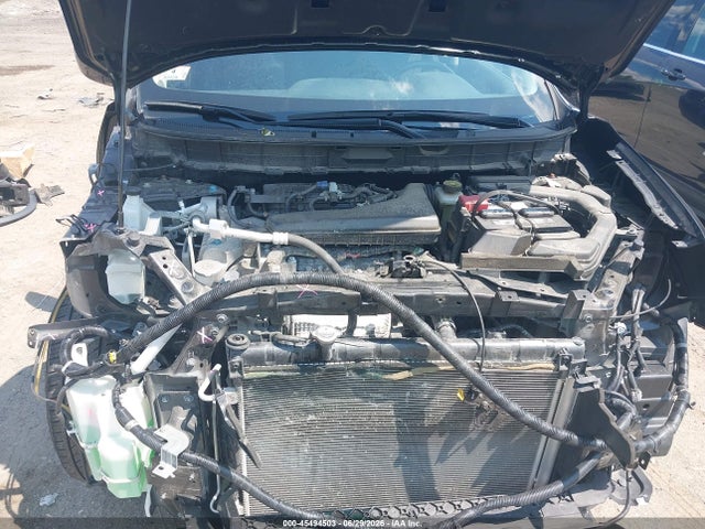 JN8AT2MV8LW133611 Nissan Rogue Sv Intelligent Awd