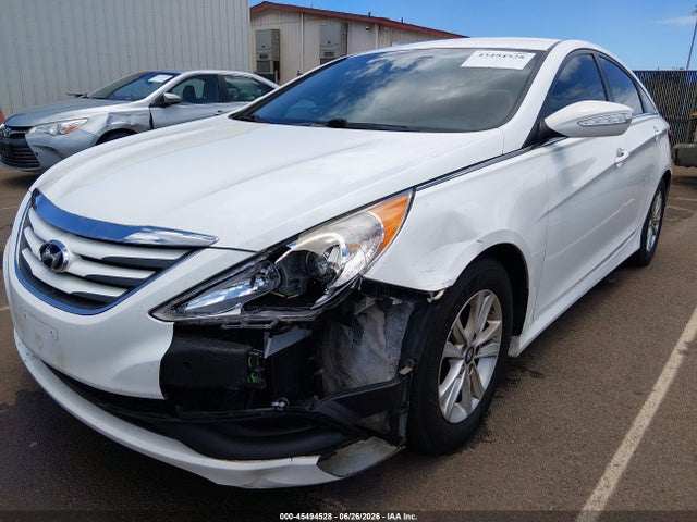 2014 Hyundai Sonata Gls მანქანა იყიდება აუქციონზე, vin: 5NPEB4AC4EH934270, აუქციონის ნომერი: 45494528