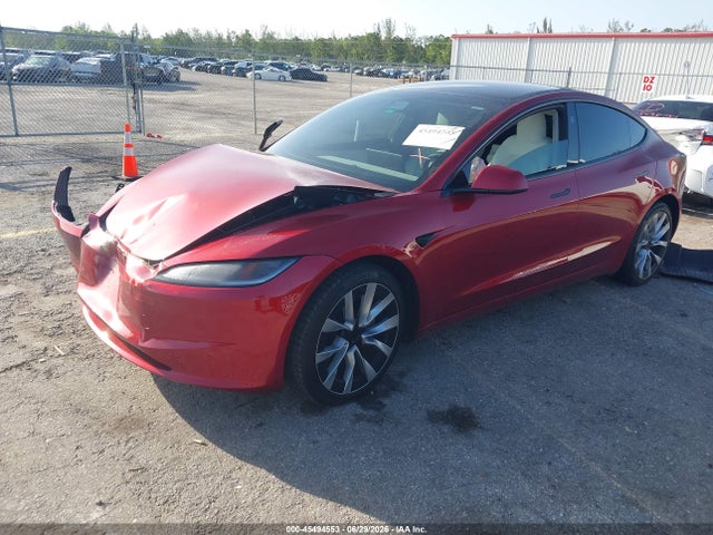 Tesla Model 3 Long Range Dual Motor All-wheel Drive 2024 5YJ3E1EB4RF813502 Image 2