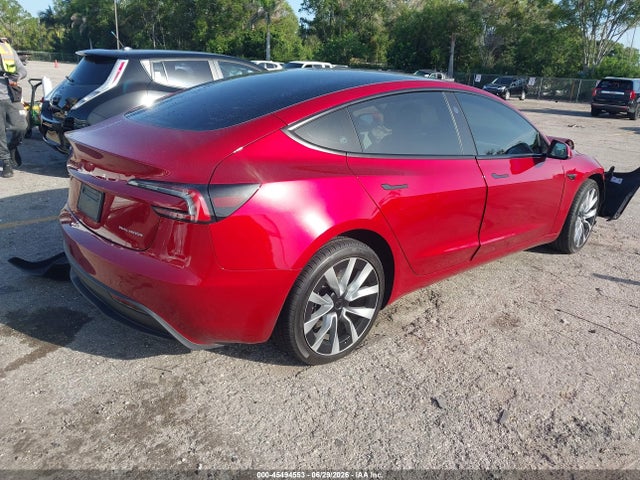 Tesla Model 3 Long Range Dual Motor All-wheel Drive 2024 5YJ3E1EB4RF813502 Image 4