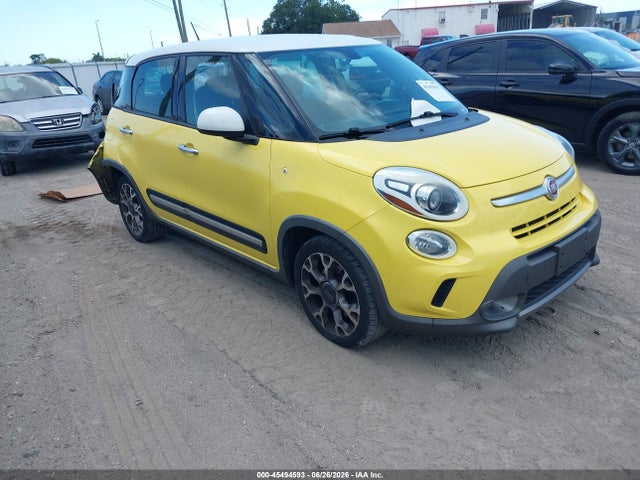 2014 Fiat 500l Trekking მანქანა იყიდება აუქციონზე, vin: ZFBCFADH5EZ004603, აუქციონის ნომერი: 45494593