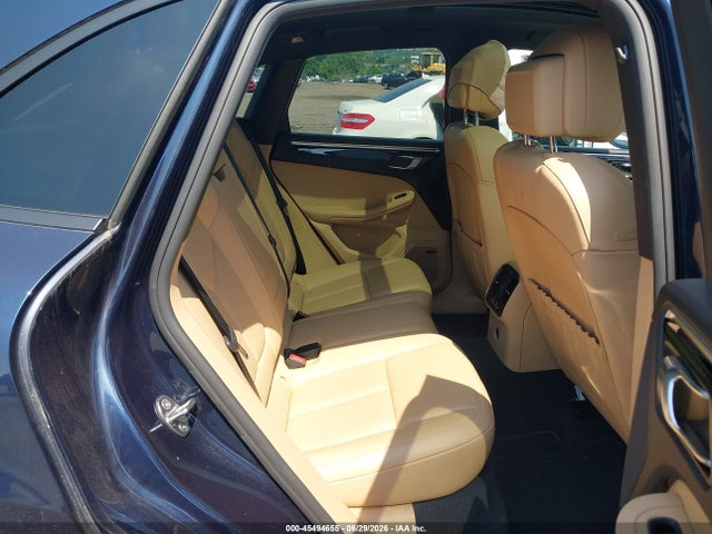 Porsche Macan 2018 WP1AA2A50JLB16949 Image 8