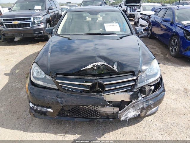 45494657 :رقم المزاد ، WDDGF4HB1EA944424 vin ، 2014 Mercedes-benz C 250 Sport مزاد بيع