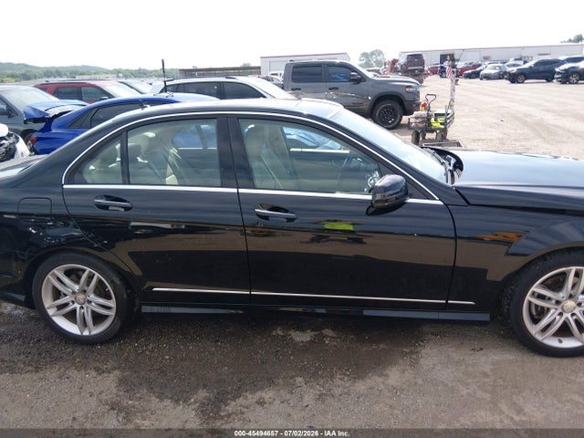 45494657 :رقم المزاد ، WDDGF4HB1EA944424 vin ، 2014 Mercedes-benz C 250 Sport مزاد بيع