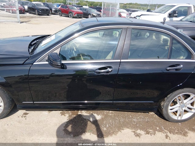 45494657 :رقم المزاد ، WDDGF4HB1EA944424 vin ، 2014 Mercedes-benz C 250 Sport مزاد بيع