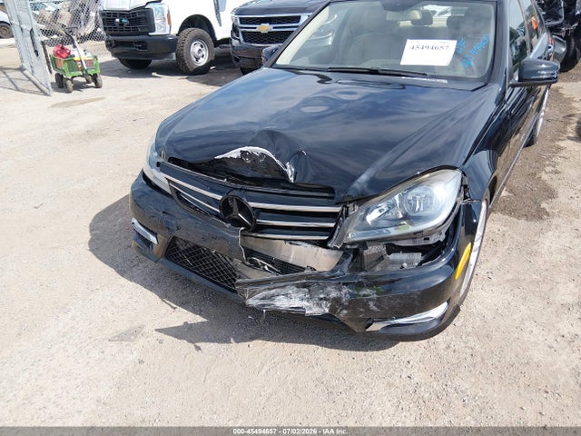 45494657 :رقم المزاد ، WDDGF4HB1EA944424 vin ، 2014 Mercedes-benz C 250 Sport مزاد بيع