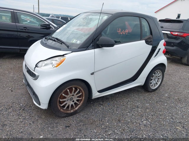 45494669 :رقم المزاد ، WMEEJ3BAXEK751145 vin ، 2014 Smart Fortwo Passion مزاد بيع