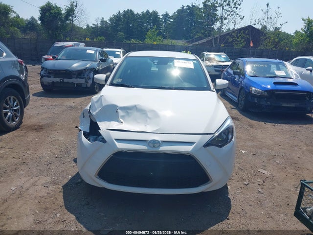 Toyota YARIS L 2019 3MYDLBYV4KY515677 Image 12