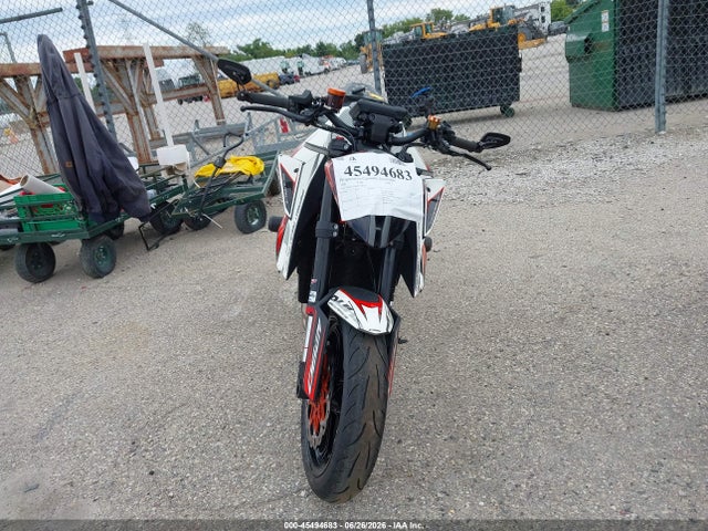 KTM 1290 Super Duke R 2020 VBKV39408LM925732 Image 5