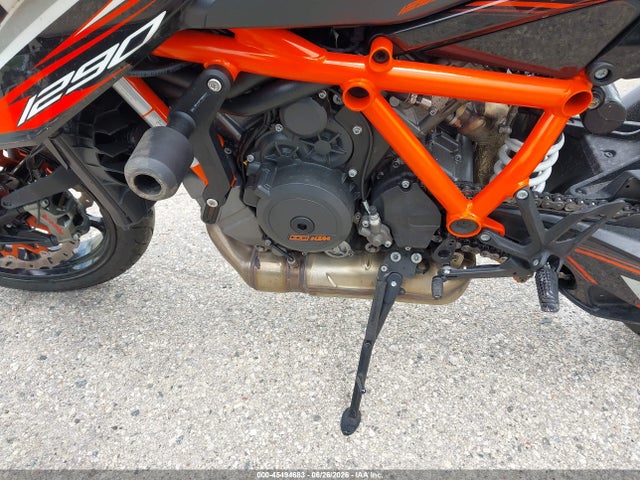 KTM 1290 Super Duke R 2020 VBKV39408LM925732 Image 9