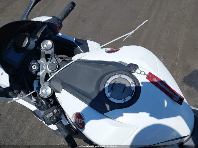 2025 Honda Cbr1000 Ra მანქანა იყიდება აუქციონზე, vin: JH2SC7751SK800119, აუქციონის ნომერი: 45494688