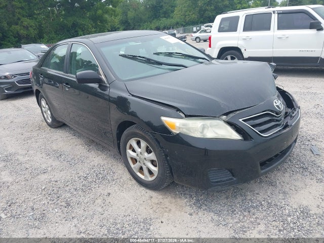 45494717 :رقم المزاد ، 4T4BF3EK1BR108241 vin ، 2011 Toyota Camry Le مزاد بيع