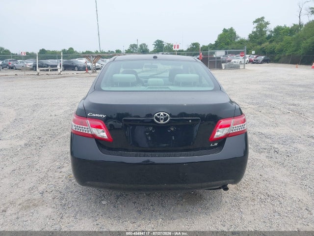 45494717 :رقم المزاد ، 4T4BF3EK1BR108241 vin ، 2011 Toyota Camry Le مزاد بيع
