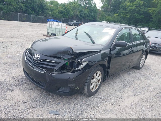 45494717 :رقم المزاد ، 4T4BF3EK1BR108241 vin ، 2011 Toyota Camry Le مزاد بيع