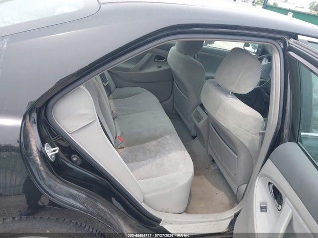 45494717 :رقم المزاد ، 4T4BF3EK1BR108241 vin ، 2011 Toyota Camry Le مزاد بيع