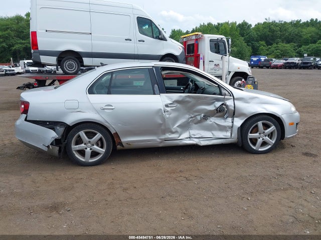 Продажа на аукционе авто 2009 Volkswagen Jetta Se/sel, vin: 3VWRZ71K99M042079, номер лота: 45494751