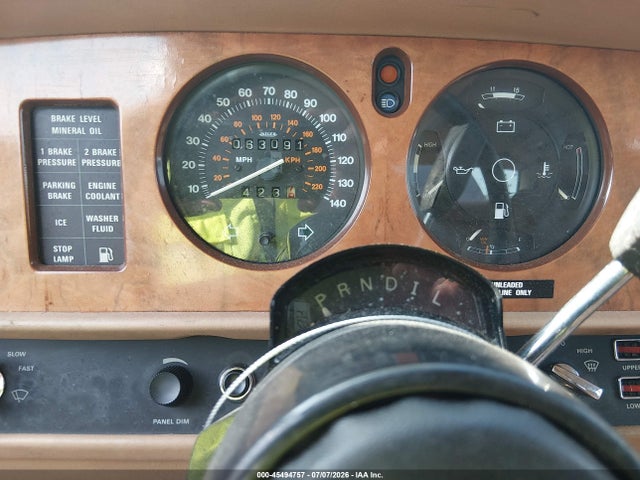 1985 Rolls-royce Silver Spur მანქანა იყიდება აუქციონზე, vin: SCAZN42A5FCX12959, აუქციონის ნომერი: 45494757