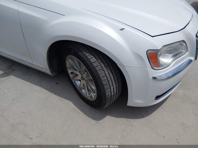 45494768 :رقم المزاد ، 2C3CCAAGXEH378100 vin ، 2014 Chrysler 300 مزاد بيع