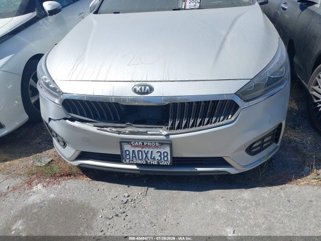 KNALC4J18H5070358 KIA Cadenza Limited