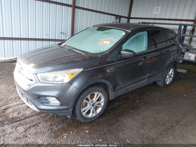 Ford ESCAPE SE 2017 1FMCU0GD8HUC72564 Image 2