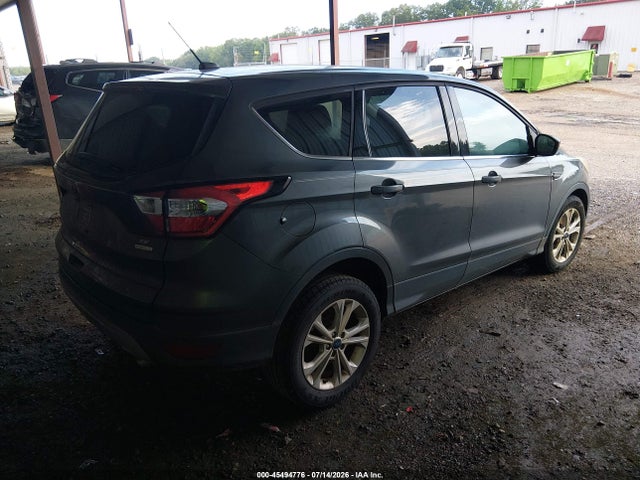 Ford ESCAPE SE 2017 1FMCU0GD8HUC72564 Image 4