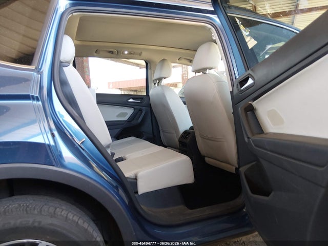 3VV3B7AX9KM194086 Volkswagen Tiguan 2.0t Se/2.0t Sel/2.0t Sel R-line/2.0t Sel R-line Black