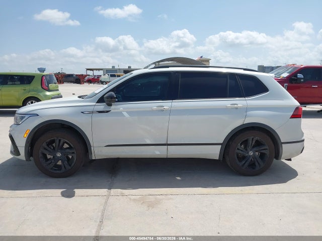 Продаж на аукціоні авто 2023 Volkswagen Tiguan 2.0t Se R-line Black, vin: 3VVCB7AXXPM074918, номер лоту: 45494784