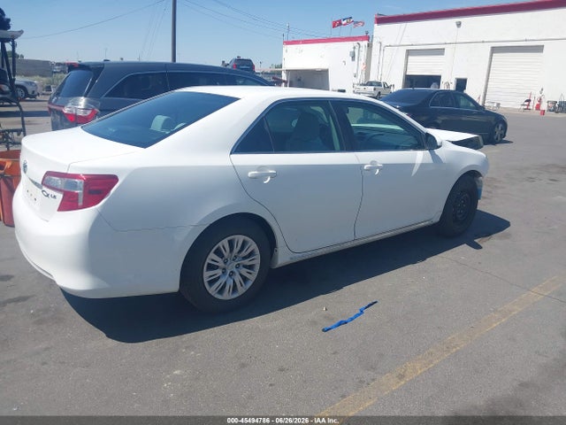 Toyota CAMRY LE 2014 4T4BF1FK4ER371511 Image 4