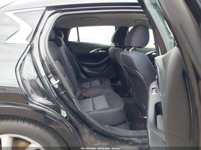 SJKCH5CP1HA032762 Infiniti QX30