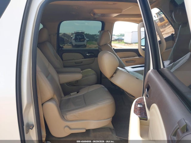 45494806 :رقم المزاد ، 1GKS2MEFXDR241710 vin ، 2013 Gmc Yukon Xl 1500 Denali مزاد بيع