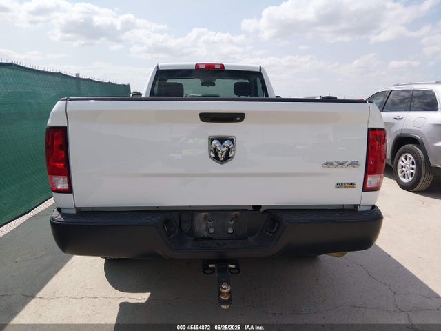 45494872 :رقم المزاد ، 3C6JR7DG0HG708323 vin ، 2017 Ram 1500 Tradesman  4x4 8' Box مزاد بيع