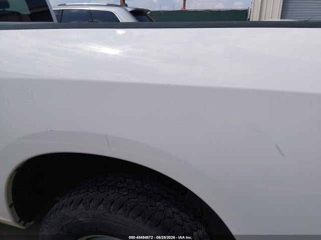 45494872 :رقم المزاد ، 3C6JR7DG0HG708323 vin ، 2017 Ram 1500 Tradesman  4x4 8' Box مزاد بيع