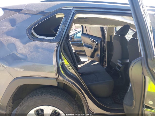 Toyota RAV4 LE 2020 2T3G1RFV7LW099063 Image 8