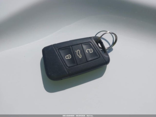 2018 Volkswagen Atlas 3.6l V6 Se მანქანა იყიდება აუქციონზე, vin: 1V2CR2CA6JC562955, აუქციონის ნომერი: 45494889