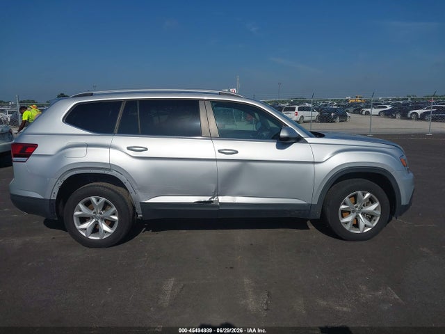 2018 Volkswagen Atlas 3.6l V6 Se მანქანა იყიდება აუქციონზე, vin: 1V2CR2CA6JC562955, აუქციონის ნომერი: 45494889