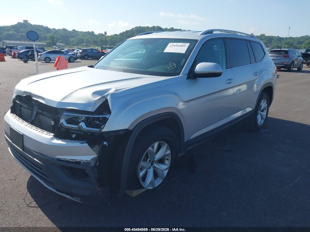 2018 Volkswagen Atlas 3.6l V6 Se მანქანა იყიდება აუქციონზე, vin: 1V2CR2CA6JC562955, აუქციონის ნომერი: 45494889